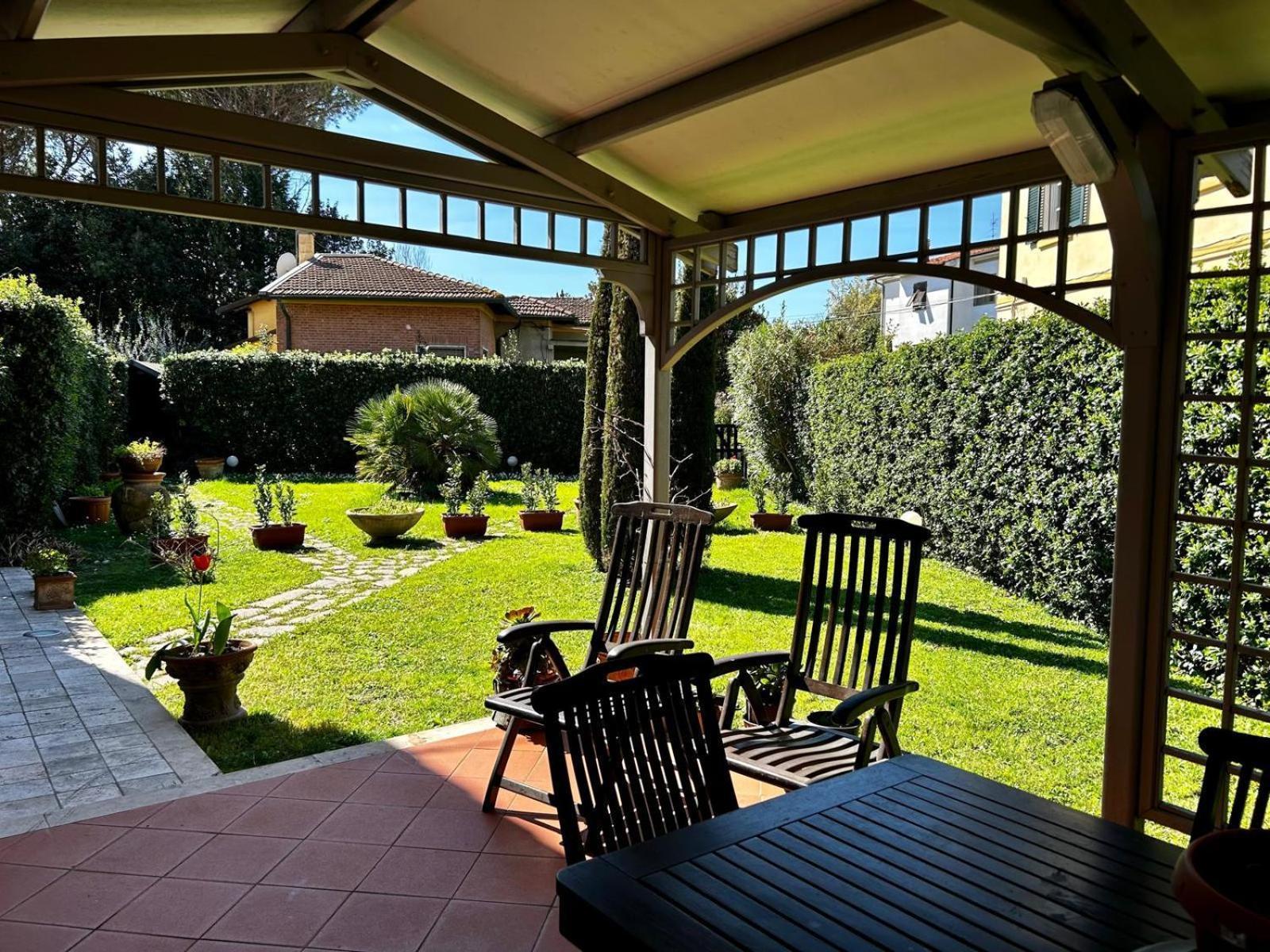 Il Villino Di Monic Pisa Centro Villa Kültér fotó